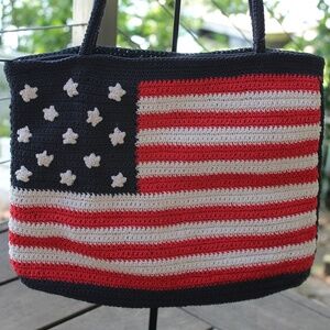 Vintage Patriotic Crocheted Red/White/Blue American Flag Shoulder Bag Purse